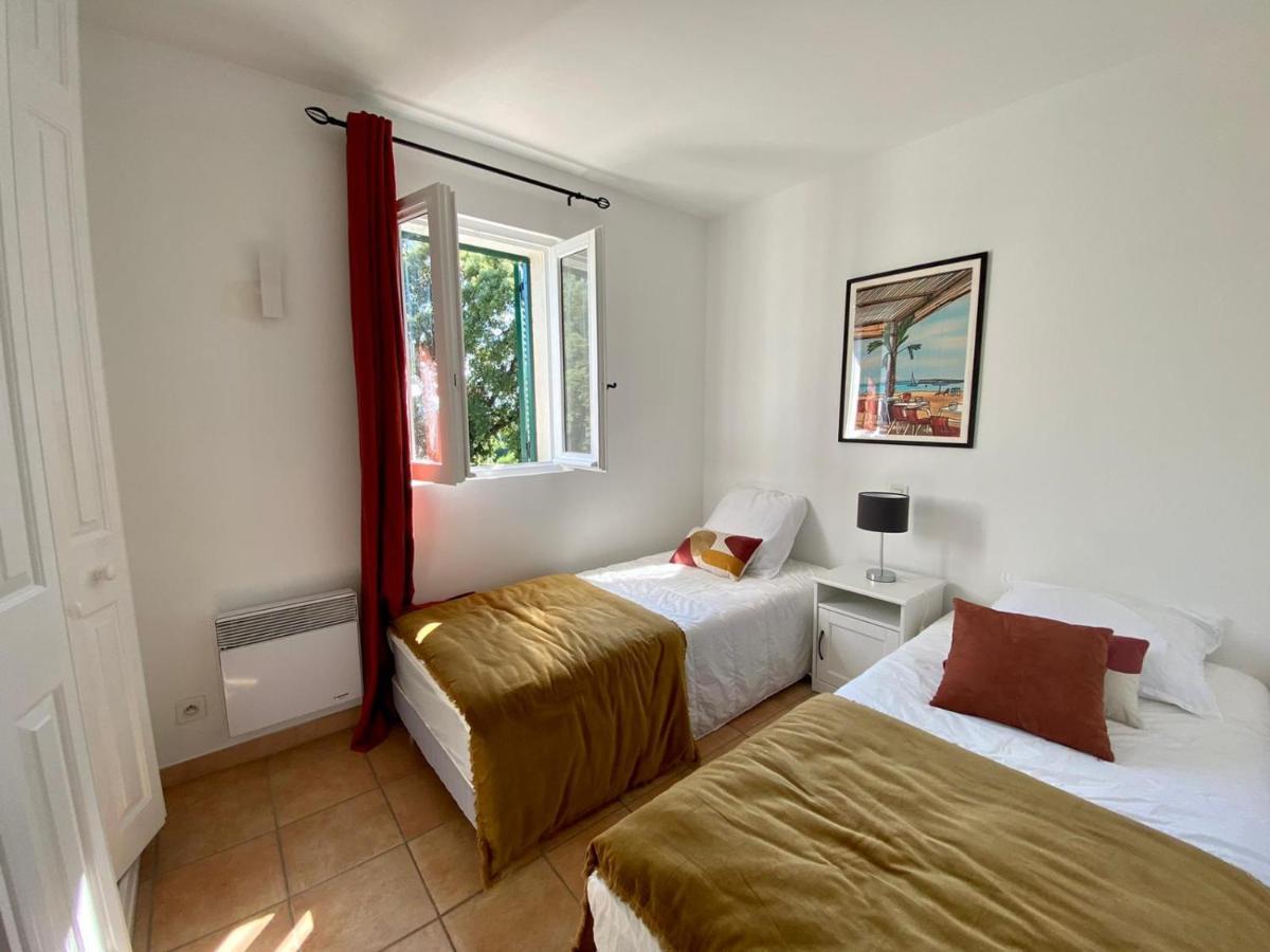 Villa Vue Mer Donnant Sur Le Golfe De St Tropez, 2 Chambres, 6 Pers, Piscine Commune Saint Tropez Exteriér fotografie