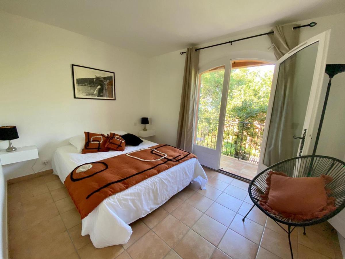 Villa Vue Mer Donnant Sur Le Golfe De St Tropez, 2 Chambres, 6 Pers, Piscine Commune Saint Tropez Exteriér fotografie