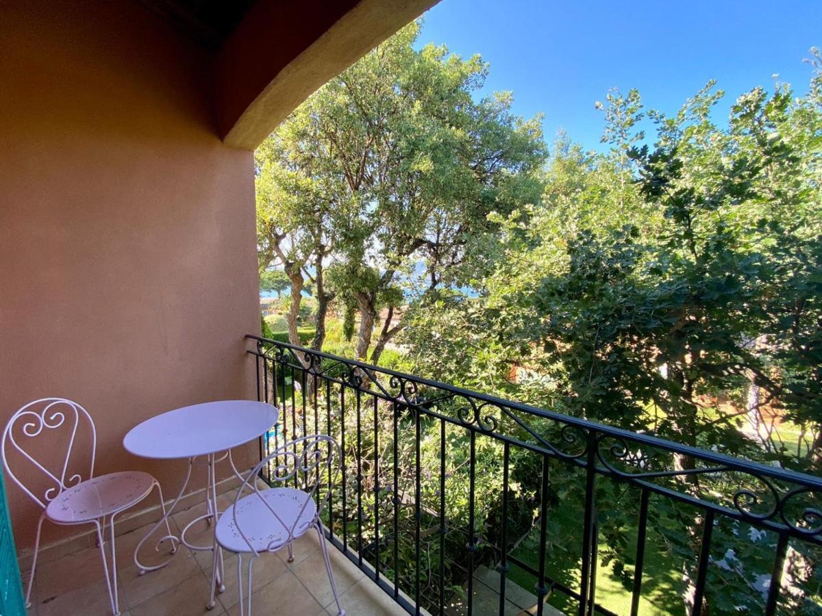 Villa Vue Mer Donnant Sur Le Golfe De St Tropez, 2 Chambres, 6 Pers, Piscine Commune Saint Tropez Exteriér fotografie